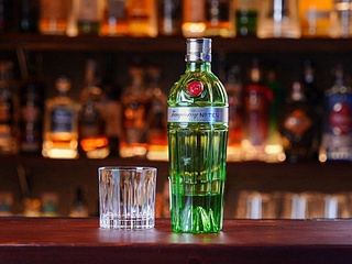 Tanqueray No. Ten