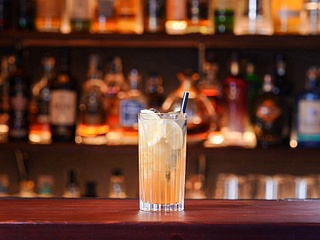 PEACH BLACK ICED TEA