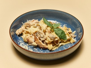 Тальятелле з куркою