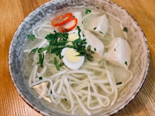 Курячий бульйон