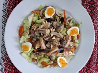 Салат  з тунцем