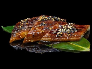 UNAGI SASHIMI
