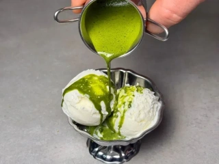 Морозиво з матчою