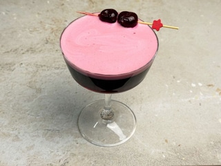 Пряний вишневий пунш