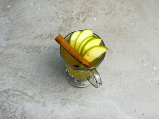 Глінтвейн класичний білий