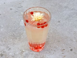 Лемонграс-Полуниця бабл ті