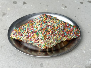 Великодній круасан