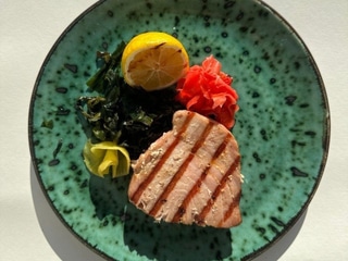 Tuna steak