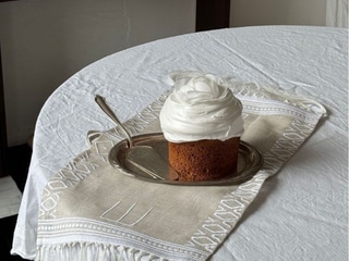 Паска з соленою карамеллю