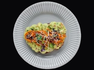 1ks CHLÉB guacamole s mrkví á la "losos"
