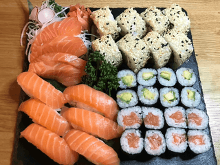 Sushi set 1