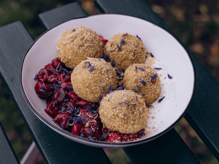 Макові гомбовці з вишневим компоте