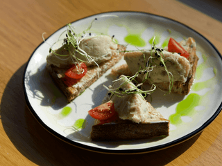 Брускета з форшмаком