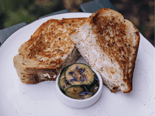 Мелт з тунцем та битими огірками