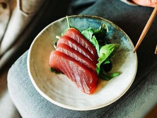 Sashimi tuniak