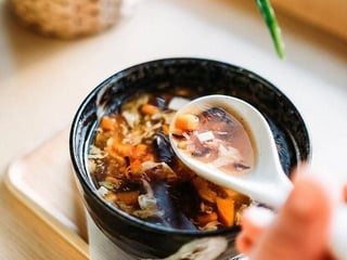 Ostrokyslá polievka