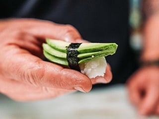 Nigiri avokádo