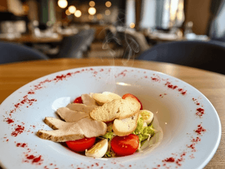 Салат Цезарідзе з куркою