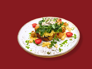 Скрембл з креветкою та вершково-трюфельним соусом