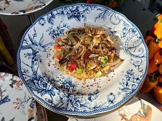 ОКОНОМІЯКІ