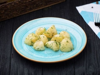 Молода картопля