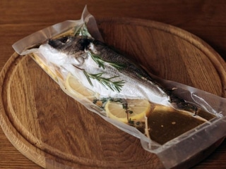 Дорадо для гриля з травами і цитриною