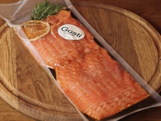 Лосось копчений 