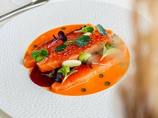 Lachs mit Sanddornsauce
