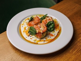 Солені сирники із зеленню та лососем