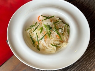 Салат із квашеною капустою