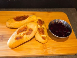 GRILLOWANE OSCYPKI Z ŻURAWINĄ 3 SZT