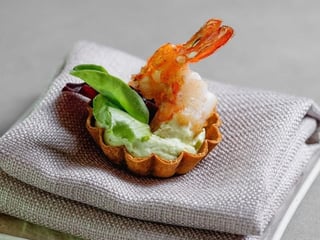 Кростіні з креветкою 