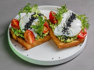 Авокадо тост