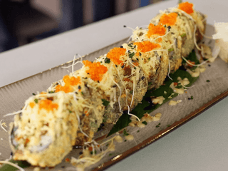 S98. Tempura Crunchy Roll, 8ks