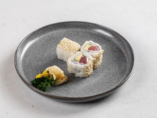 S56. Maguro Philly Uramaki 6ks