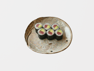 S44. Maguro Avocado Maki 6ks