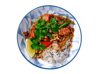 Курка з кешью у сливовому соусі