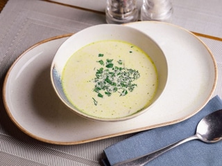 Юшка з міксу грибів