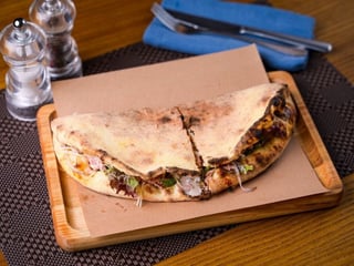 Паноццо з тунцем