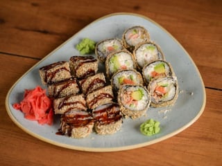 Сет Гаряча парочка