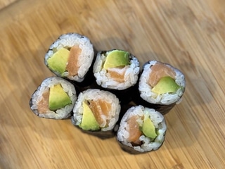 Salmon Avocado Maki