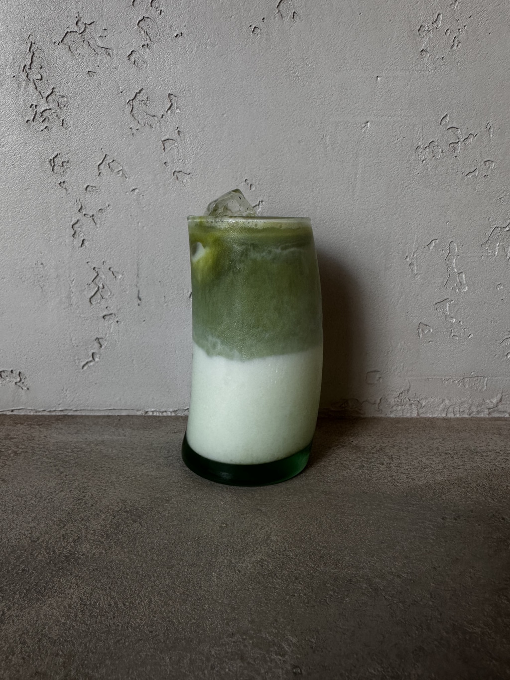 Iced Matcha Latte con hielo en HAVEN Valencia