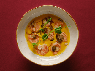 Гарбузовий суп з креветками