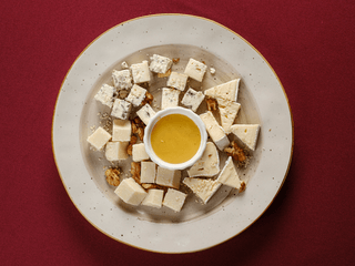 Асорті сирів