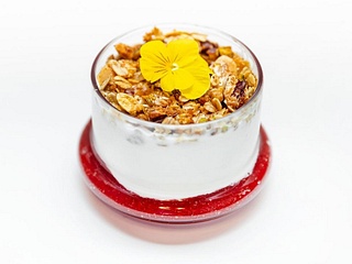 Granola Yogurt Parfait