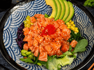 SAKE POKE-BOWL