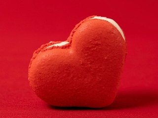 Макарон-сердечко Каламансі-малина 