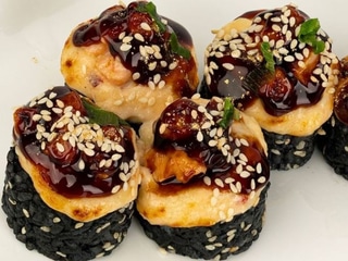 Запечений з креветкою та лососем 