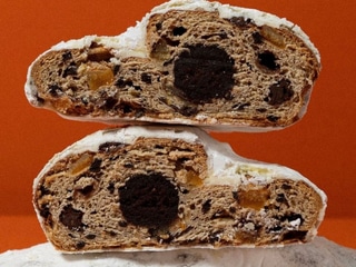 Штолен з шоколадом, цукатами та шоколадним марципаном