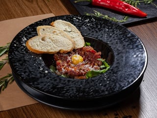 Көлік жуу орнындағы бірінші адамның порносы